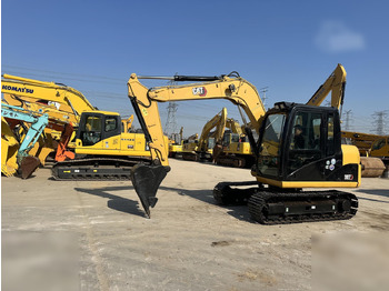 Гусеничний екскаватор CATERPILLAR 307D