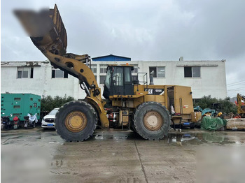 Колісний навантажувач CATERPILLAR