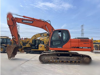 Гусеничний екскаватор DOOSAN DX225LCA