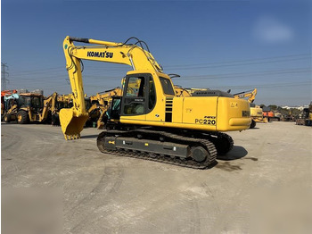Гусеничний екскаватор KOMATSU PC220-6