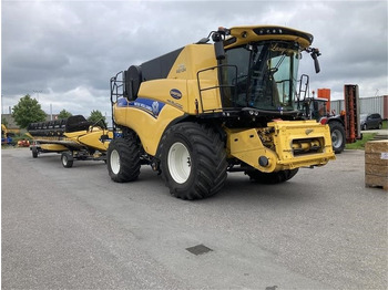 Зернозбиральний комбайн New Holland CR9.90 Med 35 fods Varifeed mm: фото 2