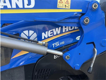 Трактор New Holland T5.115 EC Med NH 740TL frontlæsser: фото 5
