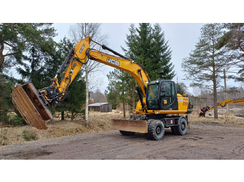 Колісний екскаватор JCB