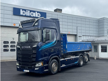 Гаковий мультиліфт вантажівка SCANIA S 580