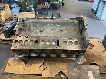 : фото в шапці сторінки