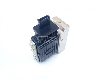 Гідравлічний клапан в категорії Крани-маніпулятори Elektrozawór Danfoss 157B4034 / 11166818: фото 3