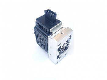 Гідравлічний клапан в категорії Крани-маніпулятори Elektrozawór Danfoss 157B4034 / 11166818: фото 2