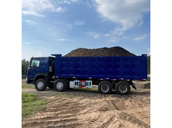 Самоскид вантажівка SINOTRUK HOWO