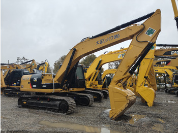 Гусеничний екскаватор CATERPILLAR 320D
