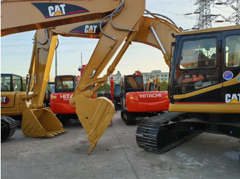 Гусеничний екскаватор CATERPILLAR 320B