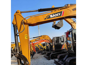 Гусеничний екскаватор SANY