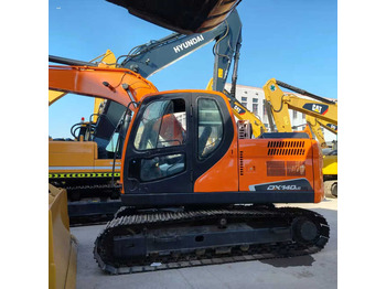 Екскаватор DOOSAN DX140