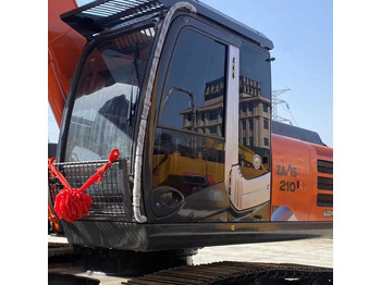 Екскаватор HITACHI ZX200