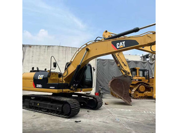 Гусеничний екскаватор CATERPILLAR 320D2