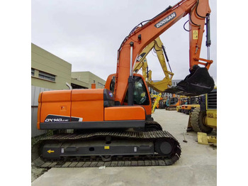 Гусеничний екскаватор DOOSAN DX140