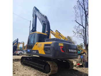 Екскаватор VOLVO EC210