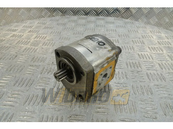 : фото в шапці сторінки