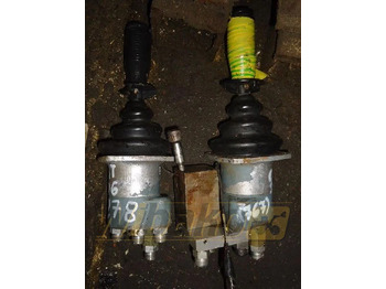 : фото в шапці сторінки