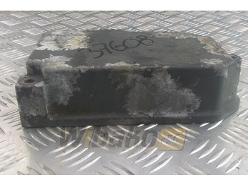 Головка блоку KOMATSU