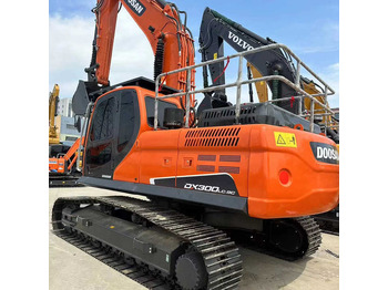 Гусеничний екскаватор DOOSAN DX300
