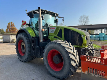 Трактор CLAAS Axion 930