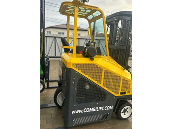 Чотириходовий річ-трак Combilift C3000CB -DIESEL- Only 6117 hours: фото 2