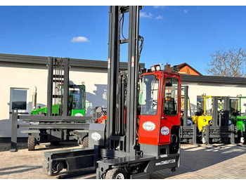 Чотириходовий річ-трак Combilift COMBILIFT C4000 – TRIPLEX 9300 mm – Year 2017 – GAS – FREE LIFT – FORK SIDE SHIFT – CONDITION 5/5: фото 2
