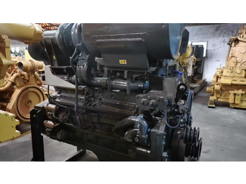 Двигун KOMATSU