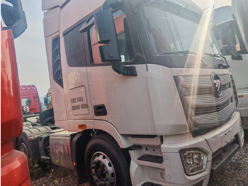 Тягач Auman 6×4: фото 3 Тягач Auman 6×4: фото 3