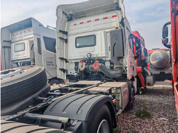 Тягач Auman 6×4: фото 5 Тягач Auman 6×4: фото 5