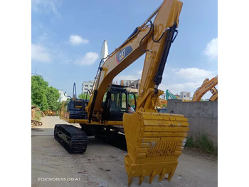 Гусеничний екскаватор CATERPILLAR 320D