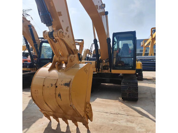 Будівельна техніка CATERPILLAR 320GC