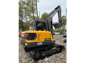 Гусеничний екскаватор High Quality Used Volvo EC60D Excavator for Sale 6 Ton Compact Machine, Excellent Condition, Ready for Work!: фото 2