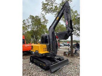 Гусеничний екскаватор High Quality Used Volvo EC60D Excavator for Sale 6 Ton Compact Machine, Excellent Condition, Ready for Work!: фото 4