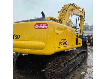 Гусеничний екскаватор KOMATSU PC220-6