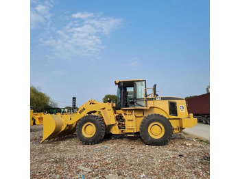 Екскаватор-навантажувач CATERPILLAR 950G