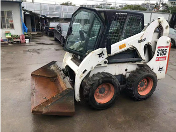 Міні-навантажувач BOBCAT S185