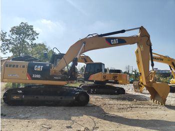 Гусеничний екскаватор CATERPILLAR 320D