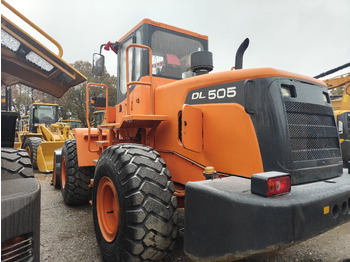 Колісний навантажувач DOOSAN