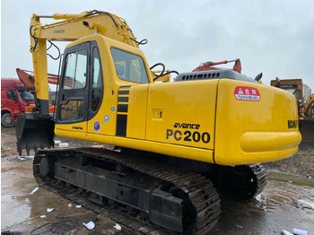 Гусеничний екскаватор KOMATSU PC200-6