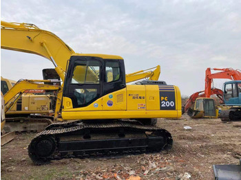 Гусеничний екскаватор KOMATSU PC200-7