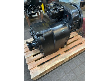 Коробка передач 13.7HR32335-641 Clark Hurth: фото 4 Коробка передач 13.7HR32335-641 Clark Hurth: фото 4