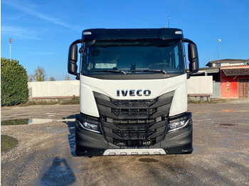 Новий Гаковий мультиліфт вантажівка IVECO X-WAY AD280X48 NUOVO SCARRABILE PASSO 4500: фото 2 Новий Гаковий мультиліфт вантажівка IVECO X-WAY AD280X48 NUOVO SCARRABILE PASSO 4500: фото 2