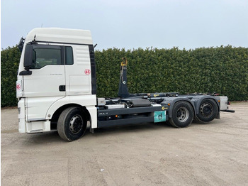 Гаковий мультиліфт вантажівка MAN TGX 26.500 USATO SCARRABILE 6X2: фото 2 Гаковий мультиліфт вантажівка MAN TGX 26.500 USATO SCARRABILE 6X2: фото 2