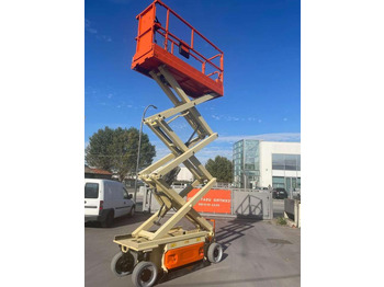 Ножичний підйомник JLG