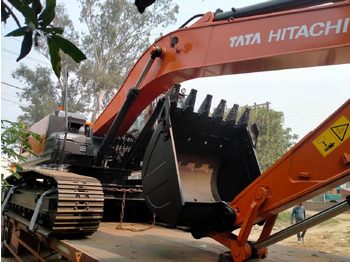 Гусеничний екскаватор HITACHI ZX220