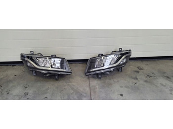 Передня фара IVECO S-WAY