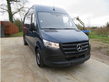 Легковий фургон MERCEDES-BENZ Sprinter 311