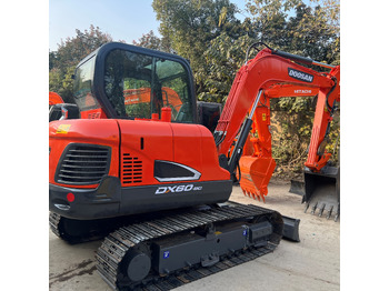 Гусеничний екскаватор DOOSAN DH60