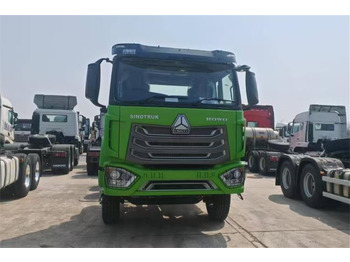Новий Тягач SINOTRUK Hohan Truck Head 6x4 for Sale In Nigeria: фото 4